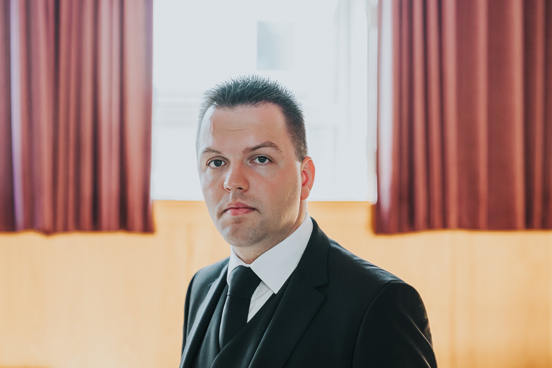 „Juist in de weg van Zijn lijden is Jezus als Koning werkzaam”